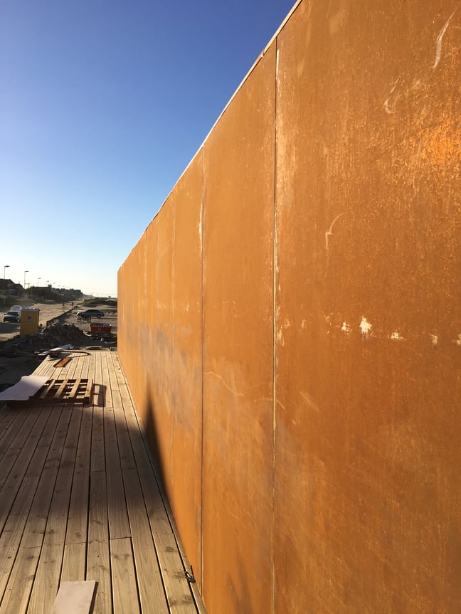 Xipre_UFOPOINT_Pinamar_AceroCorten_Obra